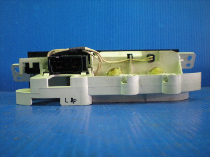 日野/SH1EDX/エアコンスイッチパネル