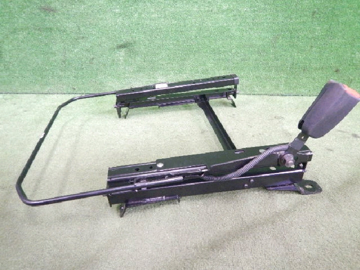 レカロ/シートレール/シビック/運転席用