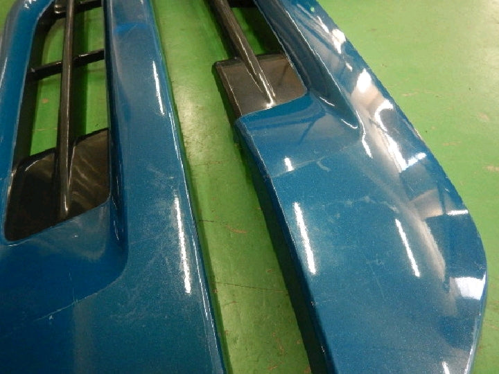 日産UD/クオン/フロントグリル/上下セット/純正