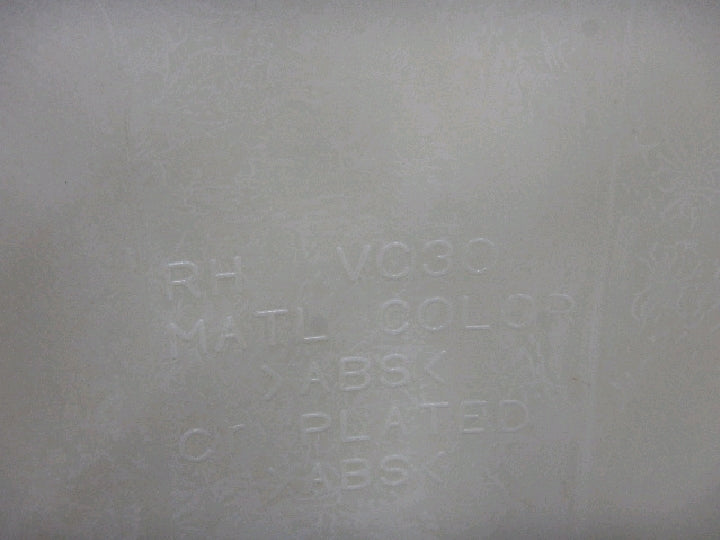 いすゞ/ギガ/右コーナーパネル/純正