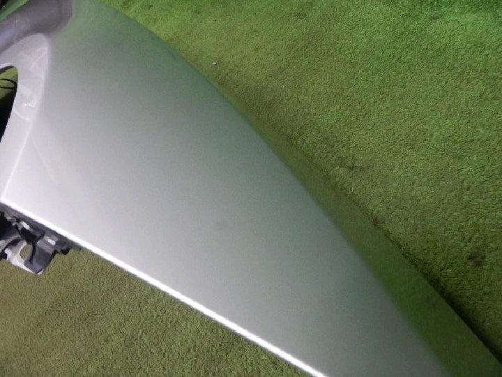 BMW/Z4/E85/フロント右フェンダー/純正