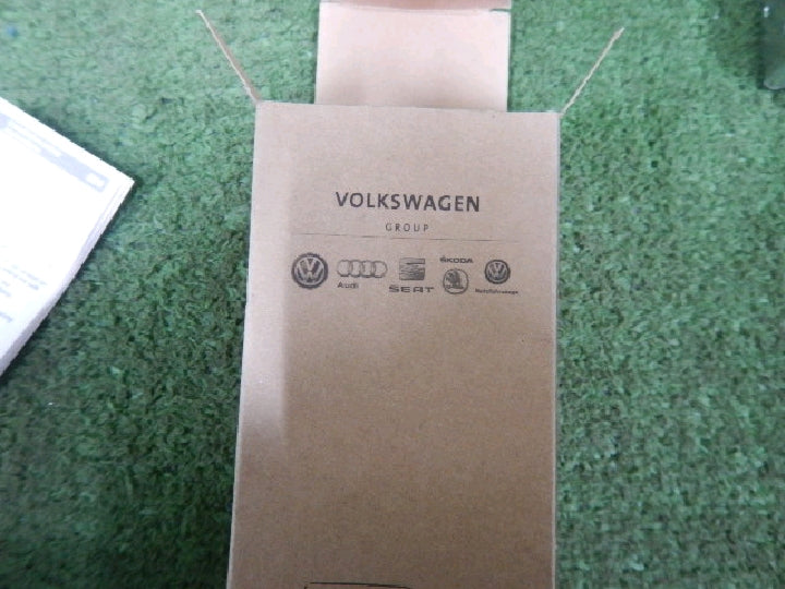 アウディ/フォルクスワーゲン/純正HIDバルブ/D1S/新品