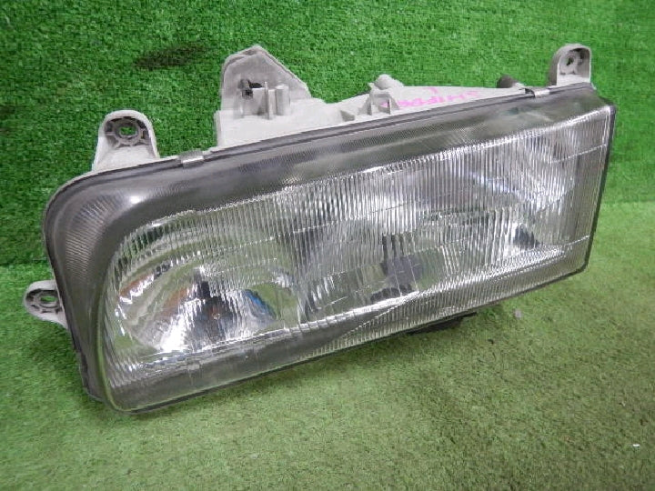 レンズ番号:KOITO 110-35814/HCHR-26