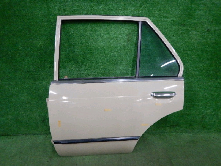 リア左パワースライドドア