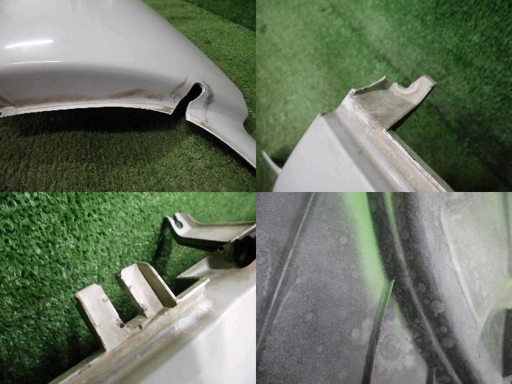 日野/グランドプロフィア/右コーナーパネル/純正