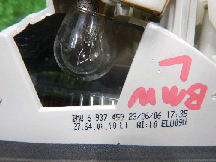 BMW/E90/320i/左フィニッシャーランプ/リアフォグ付き