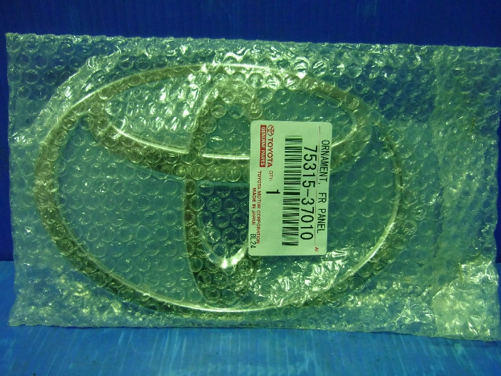 純正品番 75315-37010