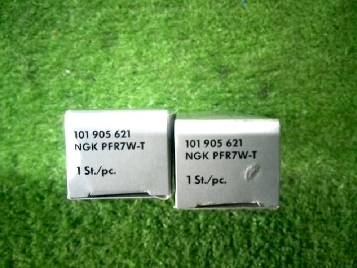 NGKスパークプラグ/未使用品/純正品/2本セット