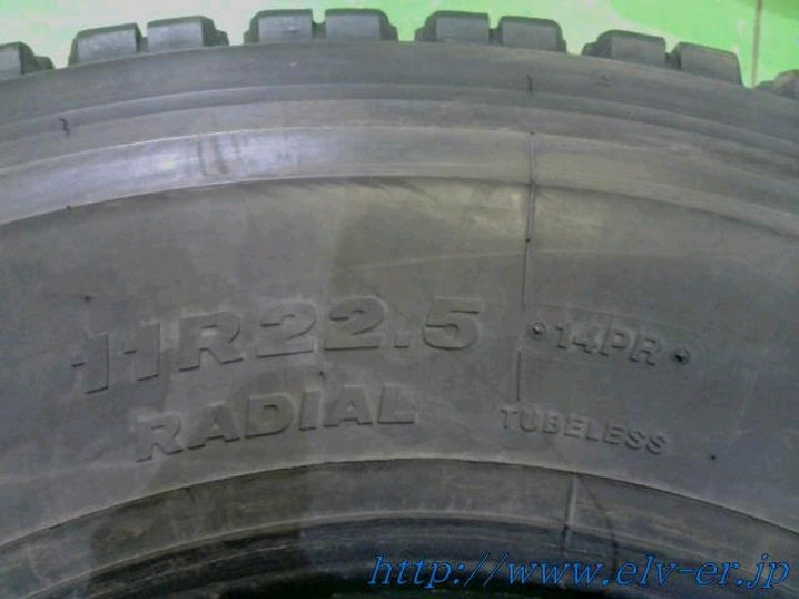 ブリヂストン/W900/チューブレス/スタッドレス/22.5インチ/1本のみ