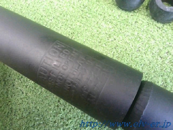 ジムニー/JA11/Rショックアブソーバー/新品未使用/スズキ純正