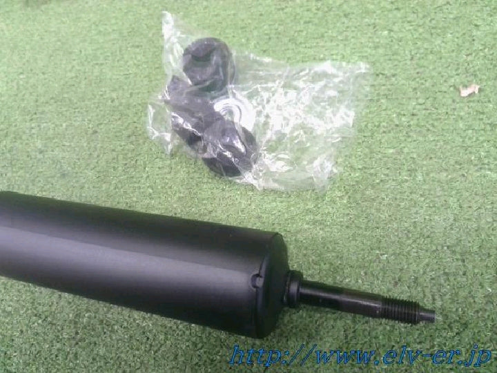 ジムニー/JA11/Fショックアブソーバー/新品未使用/スズキ純正