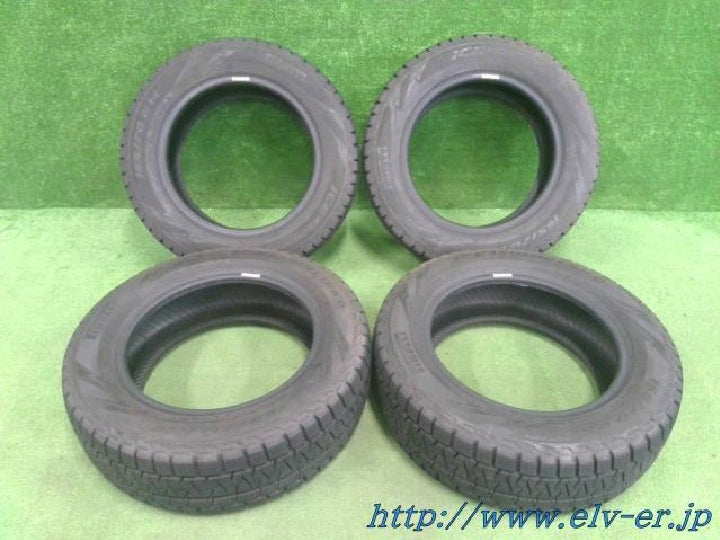 ピレリ／アイスアシンメトリコ／スタッドレス／14インチ／4本セット