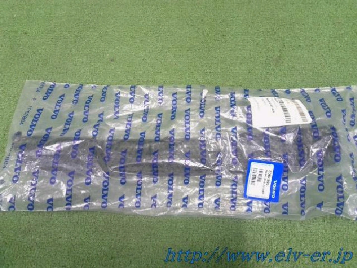 ボルボ/XC90/バンパーカバーグリル/LH/新品