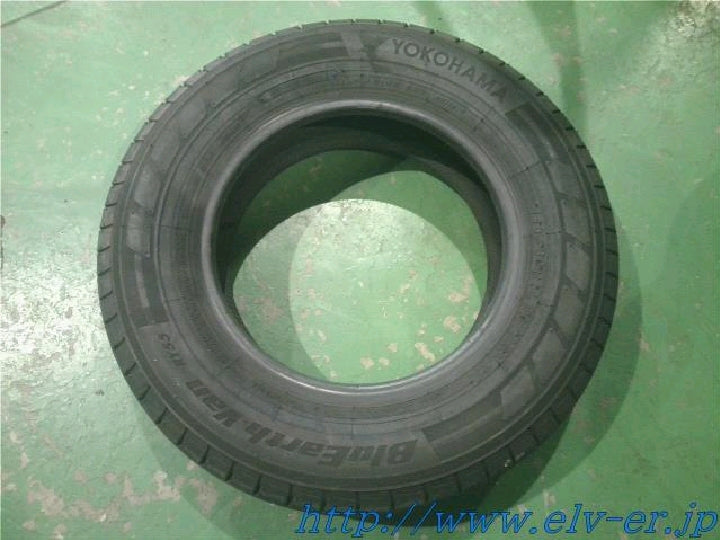 145/80R12 80/78N LT 22年