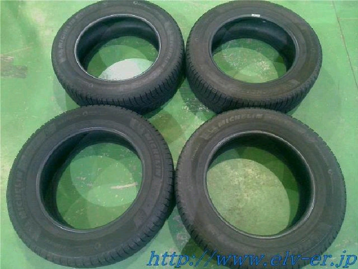 225/65R17 19年
