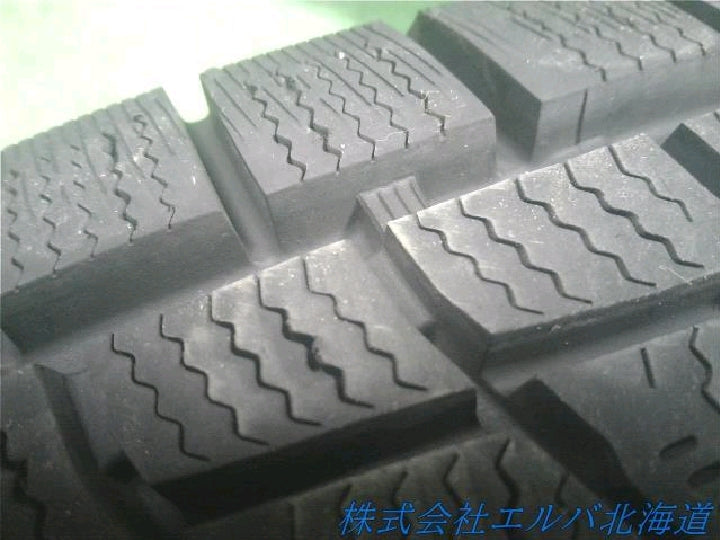 グッドイヤー/アイスナビSUV/スタッドレス/16インチ/1本のみ