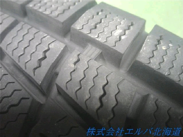 グッドイヤー/アイスナビSUV/スタッドレス/16インチ/1本のみ