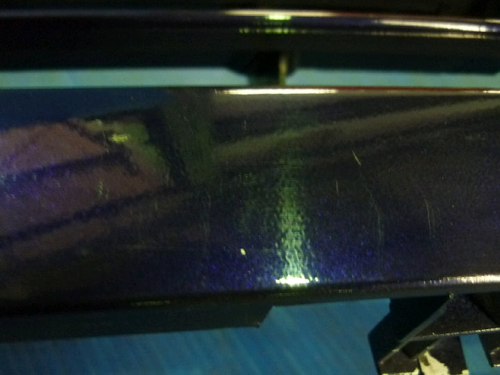 スリ傷あります。