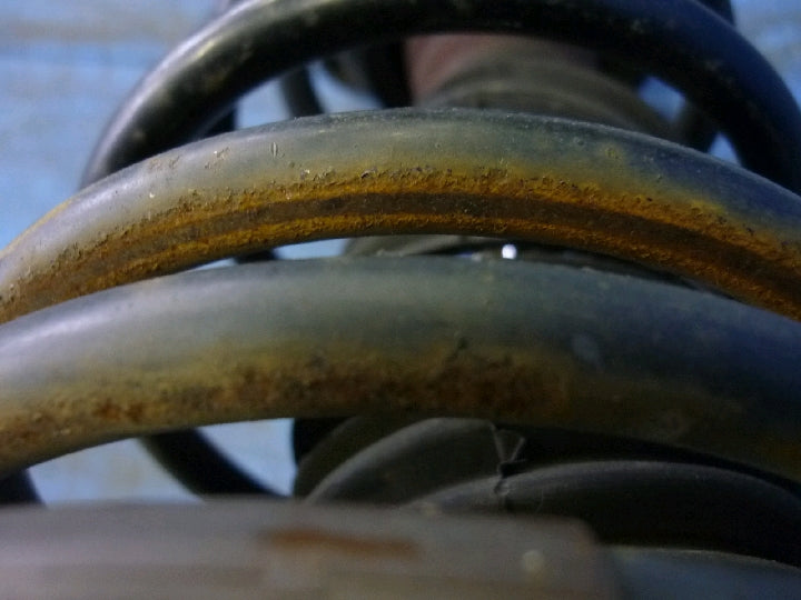 トヨタ/スプリンタートレノ/AE111/純正/左リアストラット