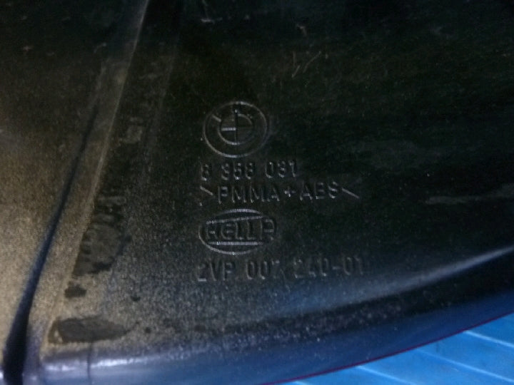 BMW/528i/E39/セダン/左テールランプ