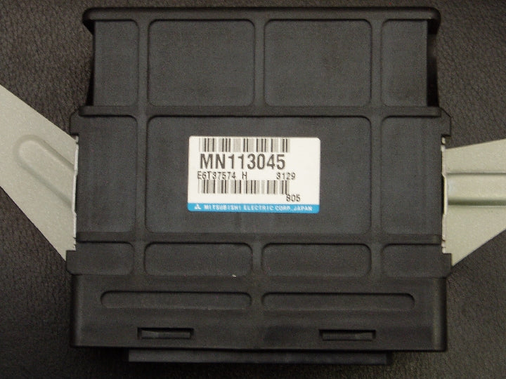 純正品番　ＭＮ１１３０４５