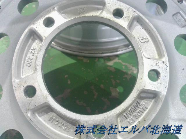 １５×６．０Ｊ＋２５・５穴　ＰＣＤ１３９．７／ブリヂストン・ＭＤ－６１２・アルミホイール・４本セット
