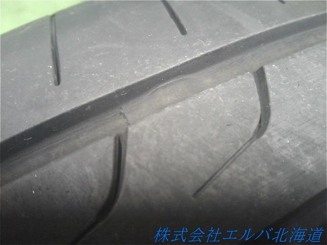 ２２５／５０Ｒ１８・ヨコハマ・ブルーアースＲＶ０２・夏タイヤ・４本セット