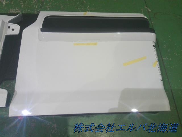 いすゞ・ギガ・大型・トラック・左フェンダー・パネル・２点セット