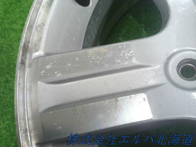 スズキ純正・ジムニー・１６ｘ５．５Ｊ＋２２・５穴　ＰＣＤ１３９．７／アルミホイール・１本のみ・キャップ付き