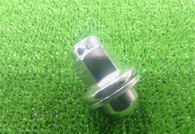【代引不可】トヨタ純正・ナット・２２ＨＥＸ・Ｍ１４×Ｐ１．５  ランクル・平面座・全長４６ｍｍ・１個のみ