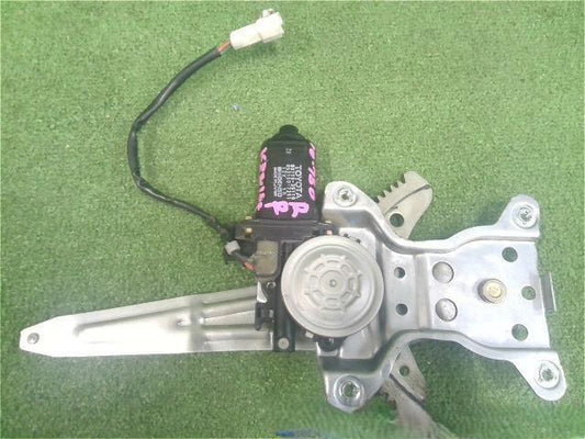 トヨタ・ハイラックスサーフ・ＫＺＮ１８５Ｗ・右後・ドアレギュレータモーター