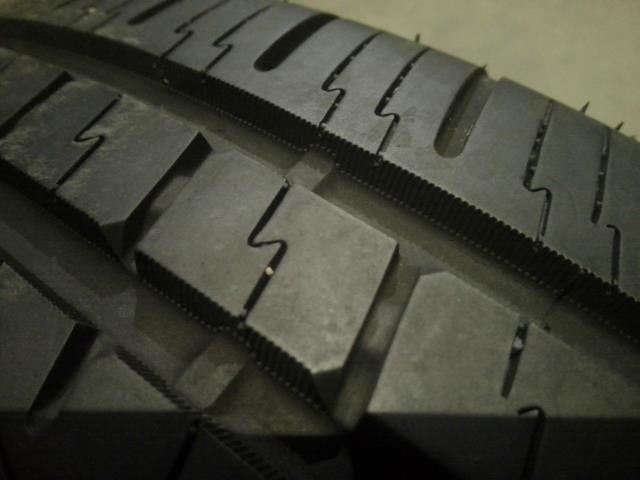 195／45R17 85W XL・NEOLIN