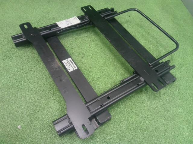 ジムニー・ＪＡ１１・ＪＡ７１・ＳＪ３０・カワイ製作所製・レカロ用・シートレール