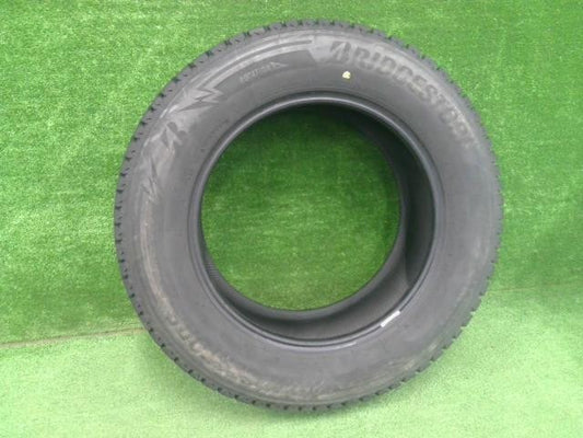 ２２５／６５Ｒ１７・ブリヂストン・ブリザックＤＭ－Ｖ３・スタッドレス・１本のみ