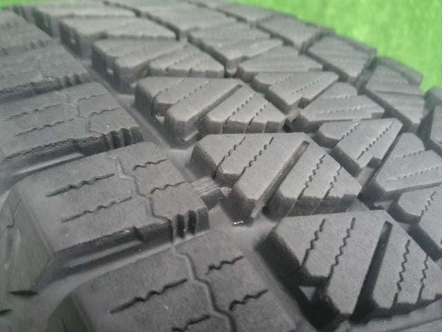 ２２５／６５Ｒ１７・ブリヂストン・ブリザックＤＭ－Ｖ３・スタッドレス・１本のみ