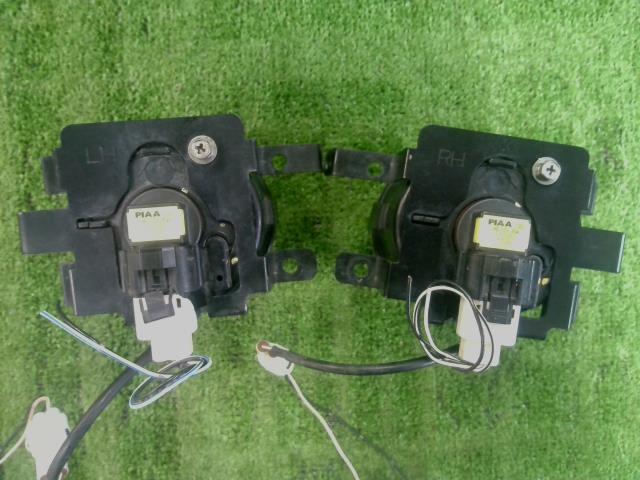 インプレッサ・ＧＰ７・社外・１２Ｖ・ＬＥＤ・リング・フォグランプセット