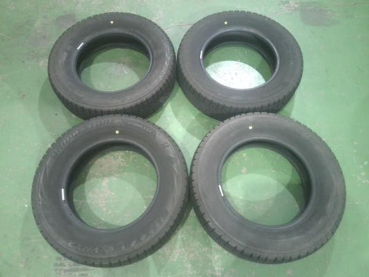 １７５／７０Ｒ１４・ブリヂストン・ＶＲＸ２・スタッドレスタイヤ・４本セット