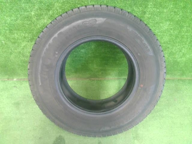 １９５／８０Ｒ１５・１０７／１０５Ｌ・ヨコハマｉＧ９１・スタッドレスタイヤ・１本のみ