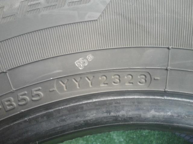 １９５／８０Ｒ１５・１０７／１０５Ｌ・ヨコハマｉＧ９１・スタッドレスタイヤ・１本のみ