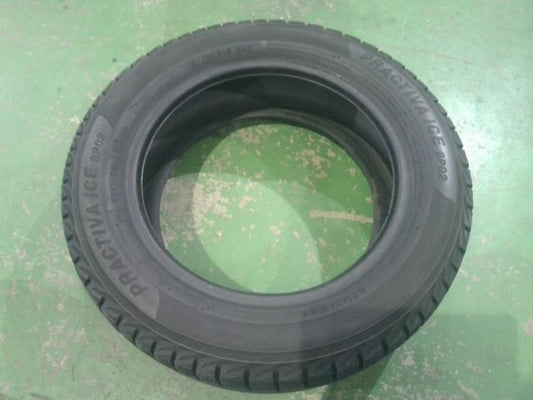 １８５／６０Ｒ１５・ヨコハマ・プラクティバアイス・ＢＰ０２・スタッドレスタイヤ・１本のみ