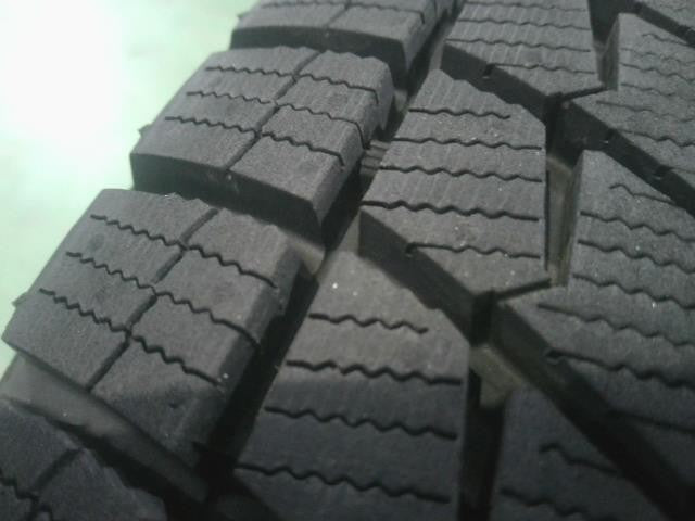 １７５／６５Ｒ１５・オートバックス・アイスエスポルテ・スタッドレスタイヤ・１本のみ