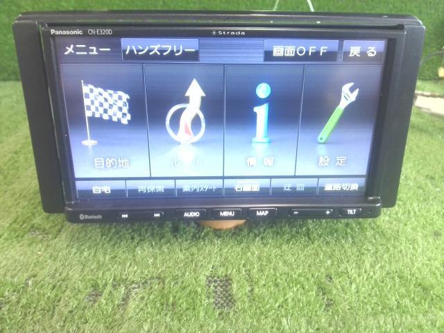 パナソニック・ナビゲーション・ＣＮ－Ｅ３２０Ｄ・Ｂｌｕｅｔｏｏｔｈ・ＣＤ・ＳＤ