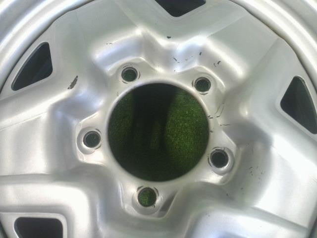１６ｘ５．０Ｊ＋２２ ５穴・ＰＣＤ１３９．７／ジムニー・純正／スチールホイール　４本セット