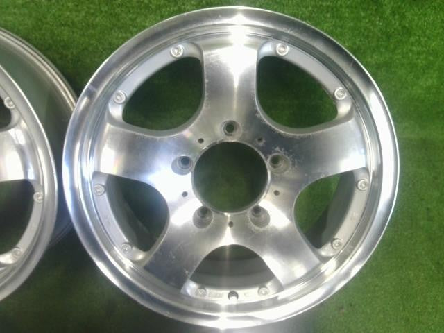 １６ｘ５．５Ｊ＋２０　５穴・ＰＣＤ１３９．７／ジムニー・社外／ポリッシュ／アルミホイール　４本セット