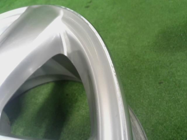 １９ｘ８Ｊ・５Ｈ・レクサスＬＳ・純正・アルミ・１９インチ・１本のみ