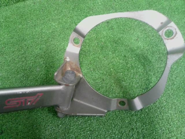 レガシィ・ＢＬ５・フロントタワーバー・ＳＴＩ