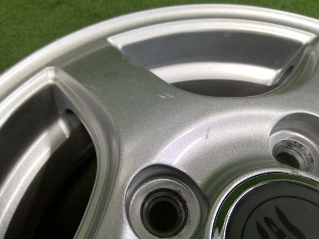 １２ｘ４Ｊ・ＩＮ４２・ブリヂストンＦＶＳ・ＴＲＩＰ・アルミホイール・４本セット