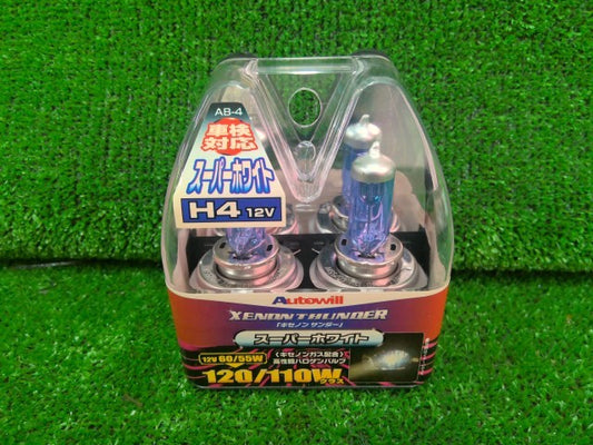 【新品】キセノンサンダー・Ｈ４・高性能ハロゲンバルブ・スーパーホワイト・１２Ｖ６０／５５Ｗ