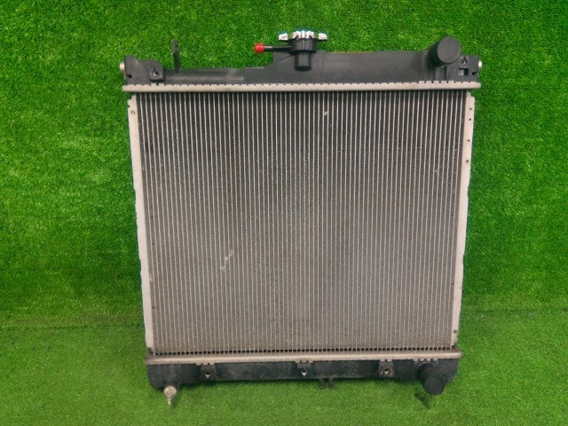 スズキ・ジムニー・ＪＢ２３Ｗ・ラジエター・メイン用・純正