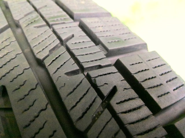 ヨコハマ・ｉＧ６０・１７５／７０Ｒ１４・２４年・スタッドレスタイヤ・４本セット